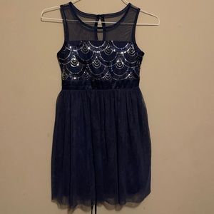 Girls dress size 12